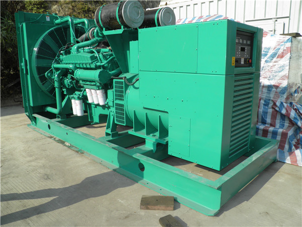 抚宁出租发电机 发电机组厂家：柴油发电机组的控制屏的作用是什么？