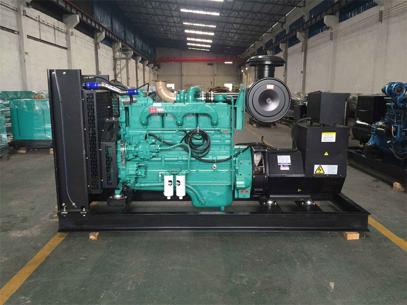 抚宁发电机出租租赁如何保证柴油发电机组的正常运行？