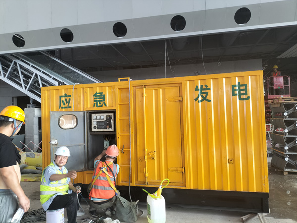 抚宁怎样判断空气滤清器是否需要更换？