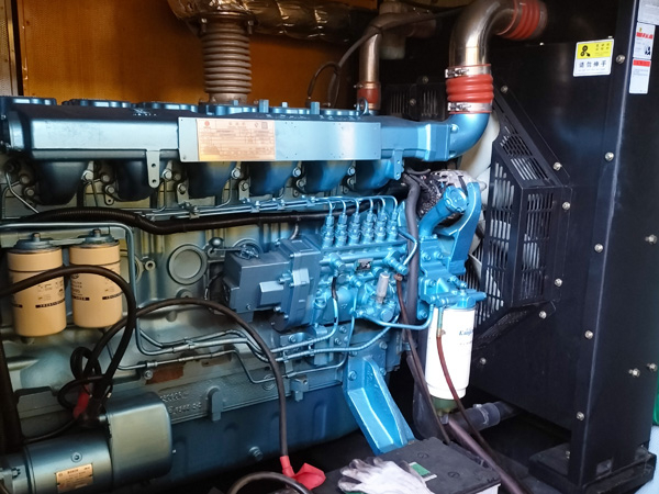 抚宁磷酸铁锂蓄电池的使用寿命与哪些因素有关？